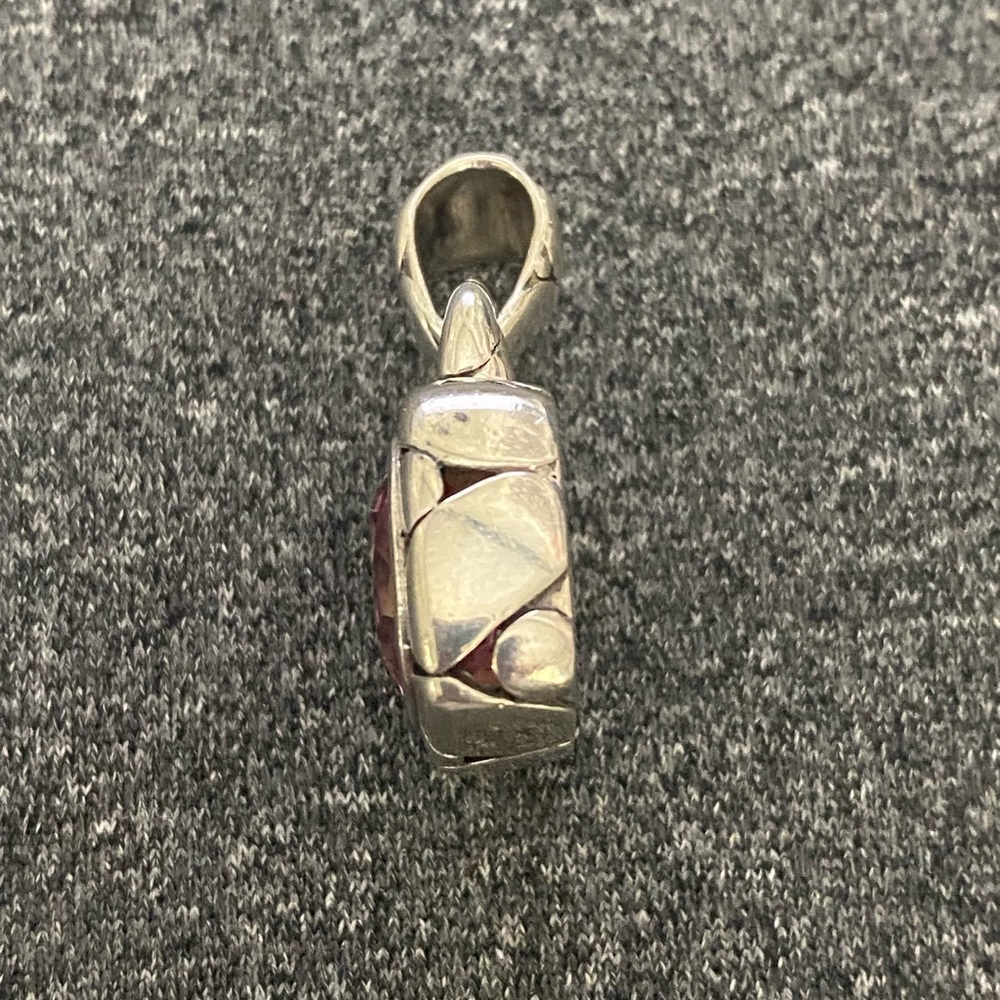 John Hardy Pendant - Picture 3 of 4
